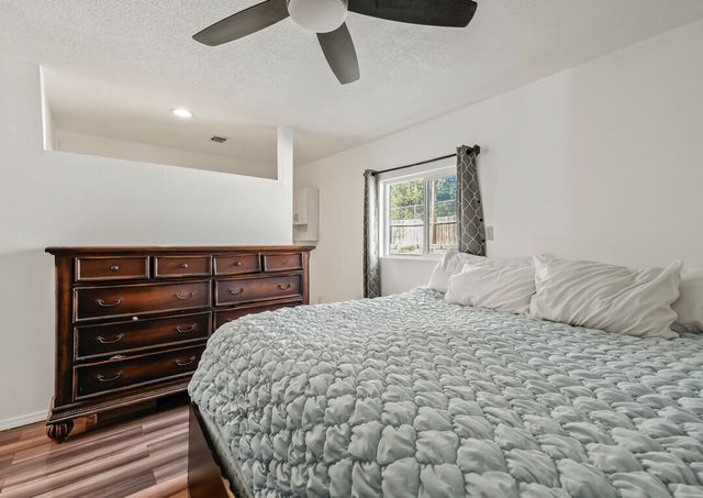 8121 Monterey East Avenue NE, Albuquerque, NM 87109