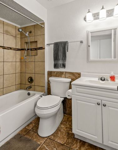 8121 Monterey East Avenue NE, Albuquerque, NM 87109