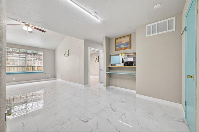 12317 Crest Lake Drive, Houston, TX 77072