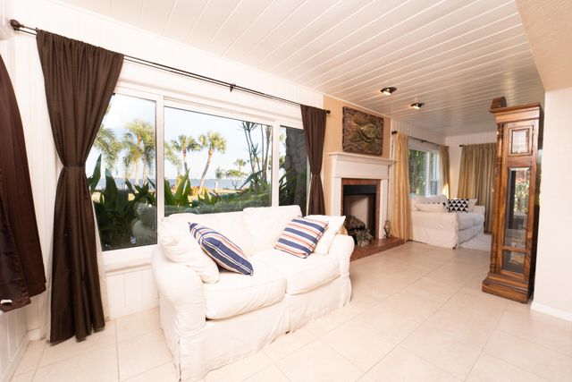 4751 S Indian River Drive, Fort Pierce, FL 34982