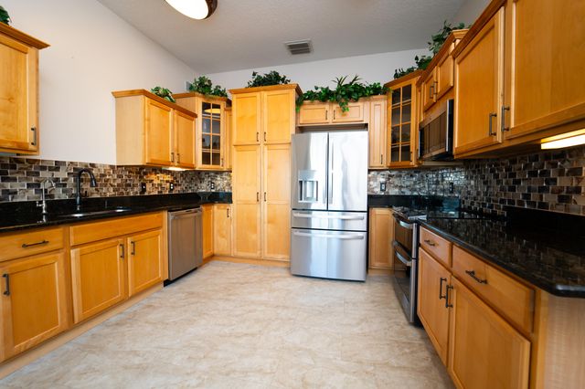 4751 S Indian River Drive, Fort Pierce, FL 34982