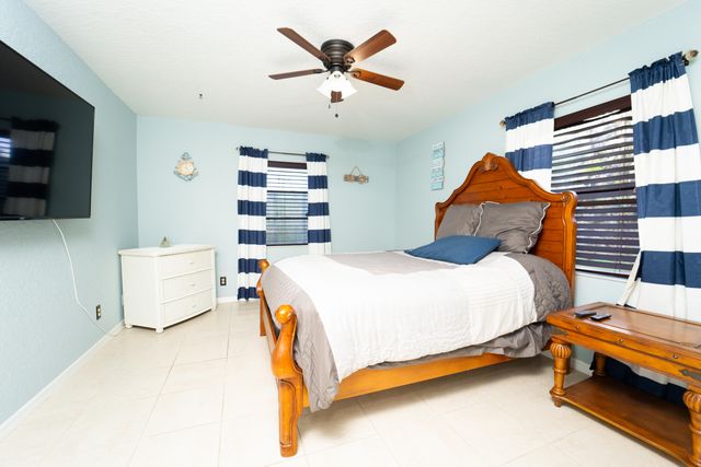 4751 S Indian River Drive, Fort Pierce, FL 34982