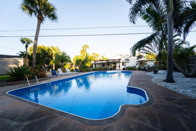 4751 S Indian River Drive, Fort Pierce, FL 34982