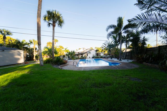 4751 S Indian River Drive, Fort Pierce, FL 34982