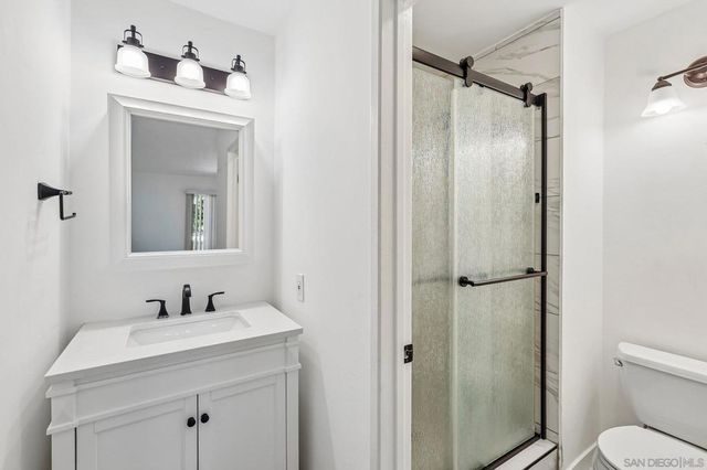 4600 Lamont St 204, San Diego, CA 92109