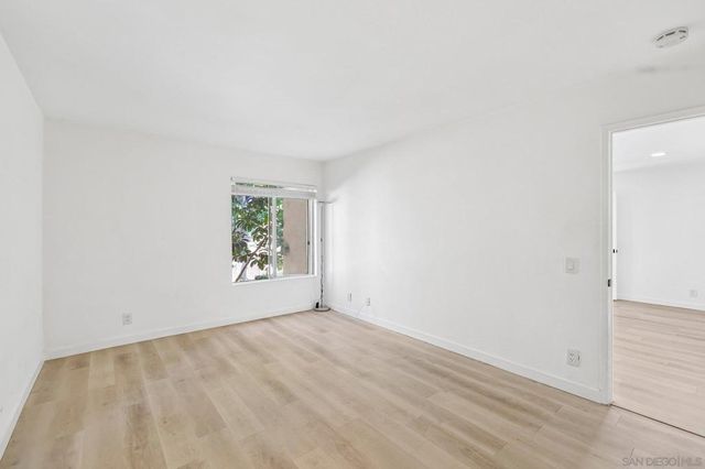 4600 Lamont St 204, San Diego, CA 92109
