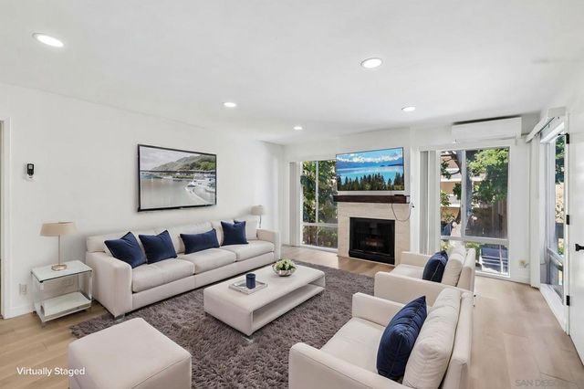 4600 Lamont St 204, San Diego, CA 92109