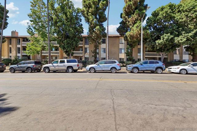 4600 Lamont St 204, San Diego, CA 92109