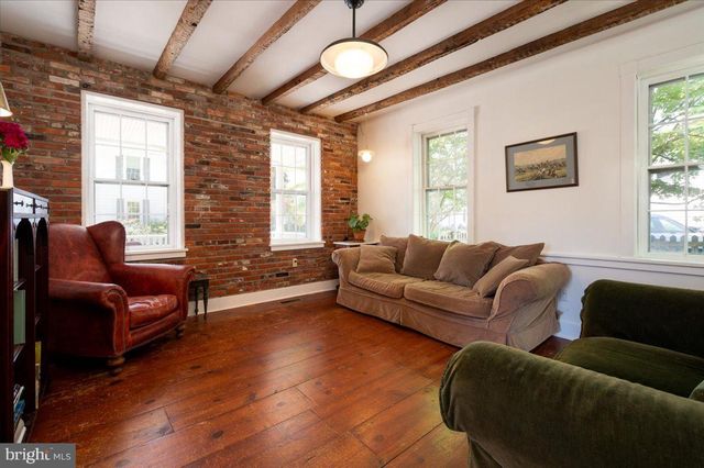 7121 MAIN ST, Queenstown, MD 21658