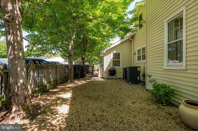 7121 MAIN ST, Queenstown, MD 21658
