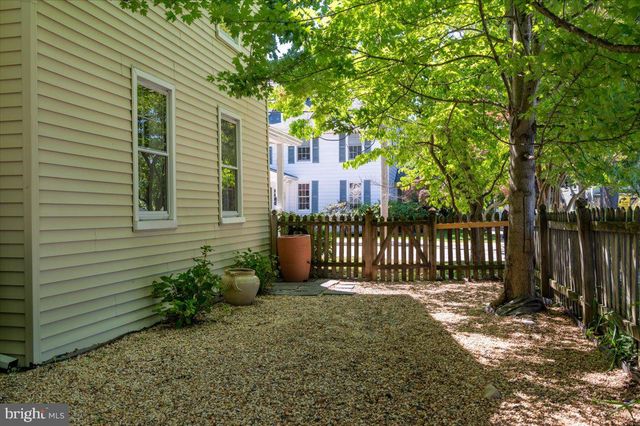 7121 MAIN ST, Queenstown, MD 21658