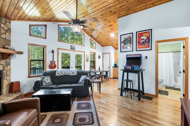 199 Piper Drive, Murphy, NC 28906