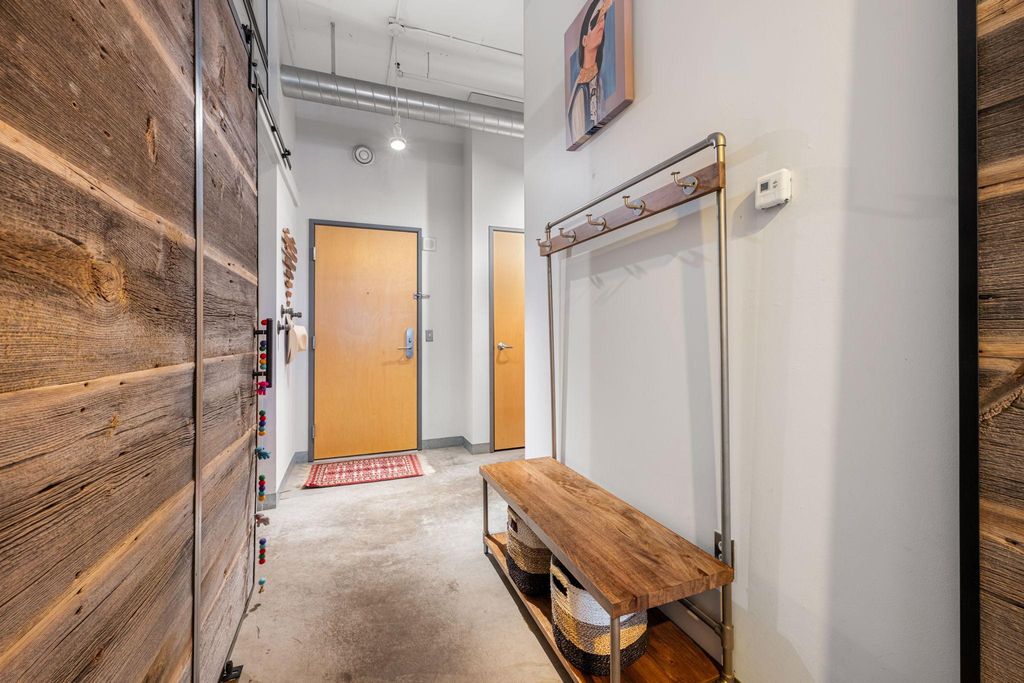 250 Park Avenue 305, Minneapolis, MN 55415 — photo 3