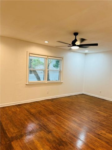 627 Newcastle Street, Brunswick, GA 31520