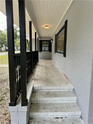 627 Newcastle Street, Brunswick, GA 31520