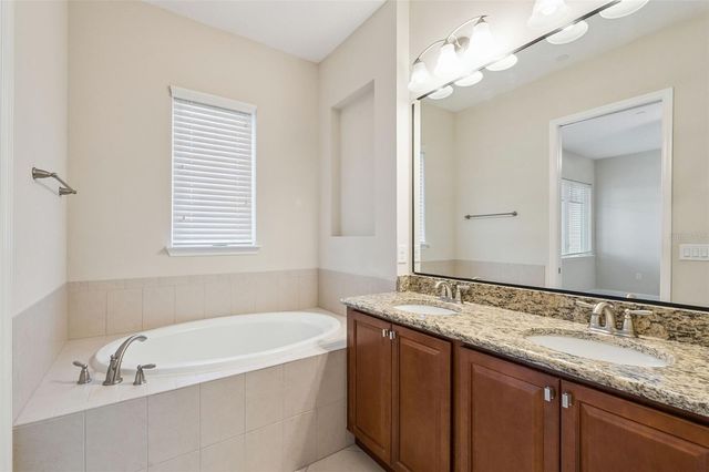 13783 BENAVENTE AVENUE, Orlando, FL 32827