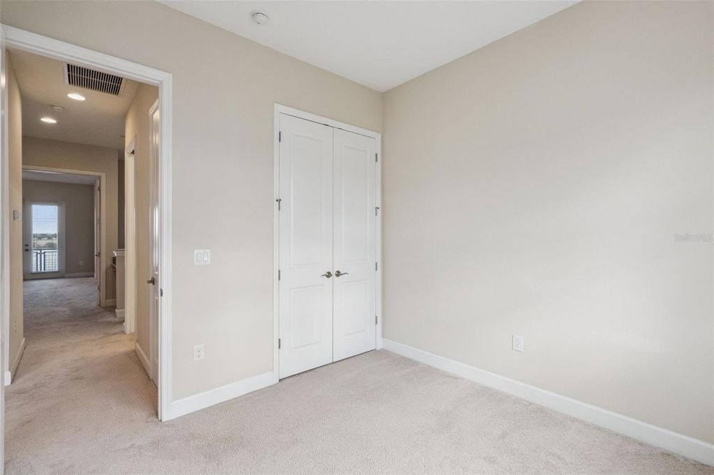 Image 16 of property listing at 13783 BENAVENTE AVENUE, Orlando, FL 32827