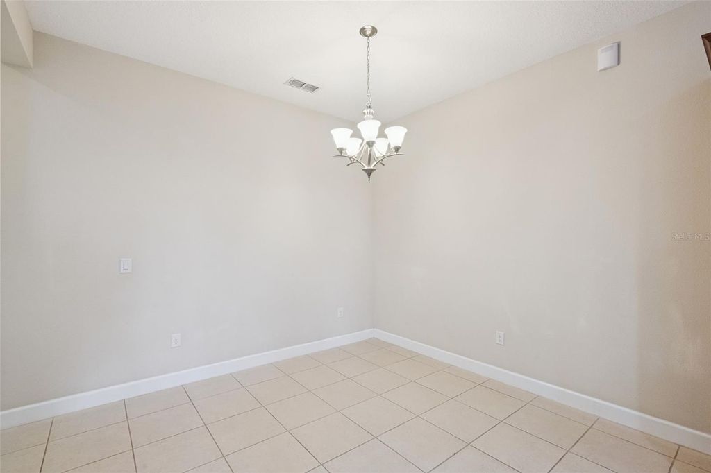 Image 17 of property listing at 13783 BENAVENTE AVENUE, Orlando, FL 32827