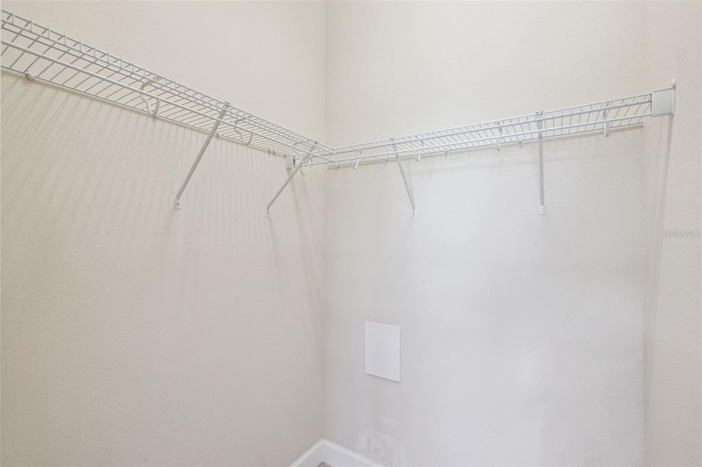 Image 30 of property listing at 13783 BENAVENTE AVENUE, Orlando, FL 32827