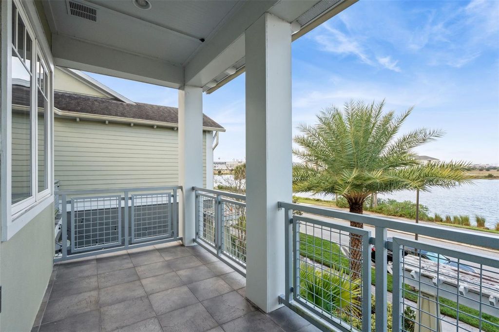 Image 34 of property listing at 13783 BENAVENTE AVENUE, Orlando, FL 32827