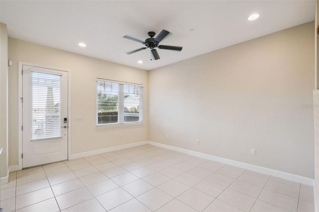 Image 5 of property listing at 13783 BENAVENTE AVENUE, Orlando, FL 32827