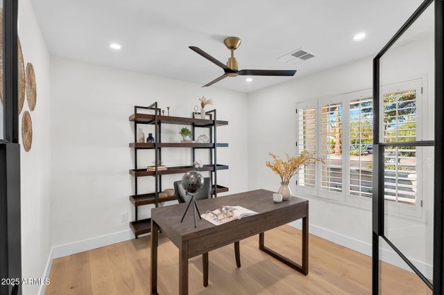 7655 E WINDROSE Drive, Scottsdale, AZ 85260