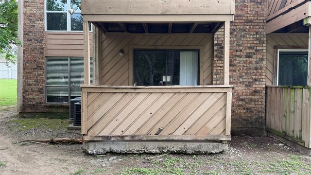 8110 Skillman Street 1016, Dallas, TX 75231