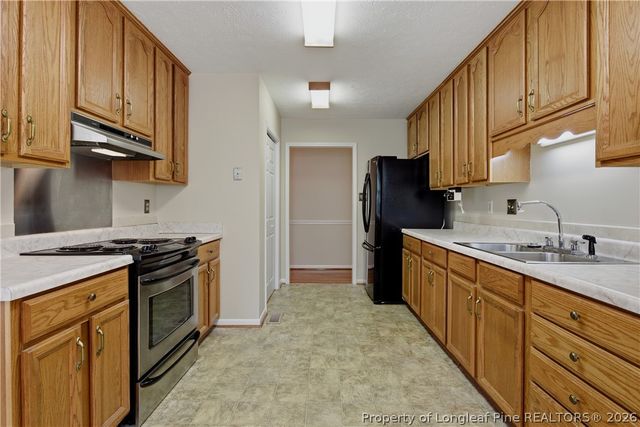 1837 Eichelberger Drive, Fayetteville, NC 28303