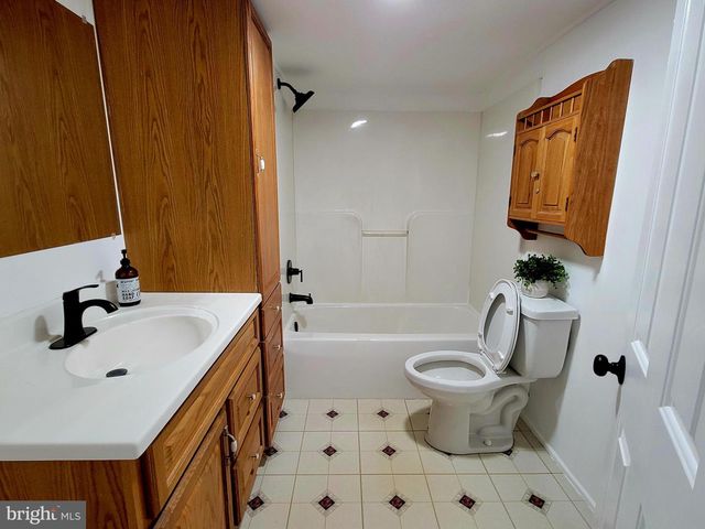 22812 FEDERAL LOOKOUT RD, Smithsburg, MD 21783