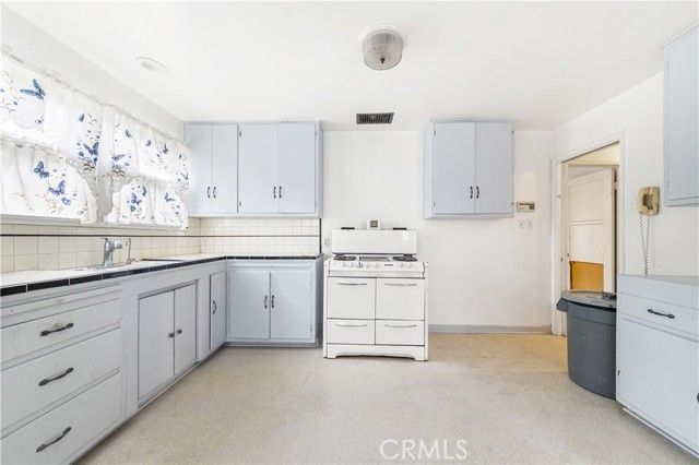 2142 Parkway Drive, El Monte, CA 91733