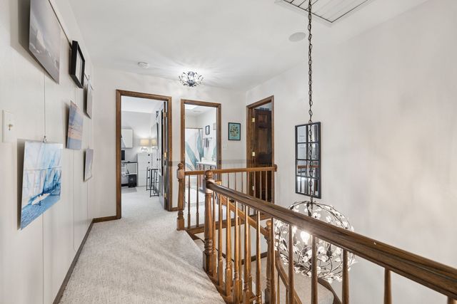 105 Fresno Court, Naperville, IL 60540