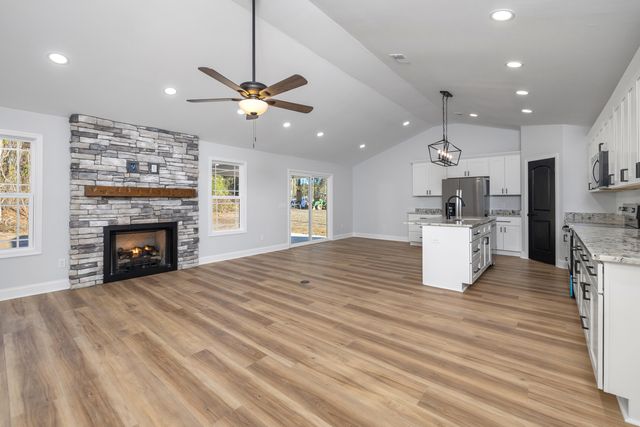 2147 Bloomville Road, Manning, SC 29102