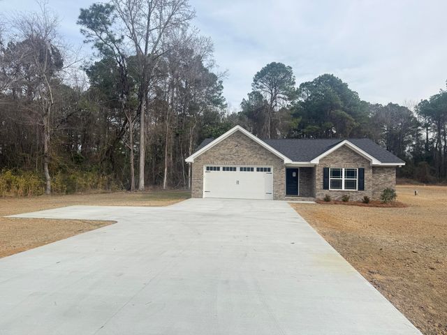 2147 Bloomville Road, Manning, SC 29102
