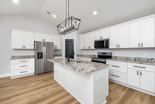 2147 Bloomville Road, Manning, SC 29102