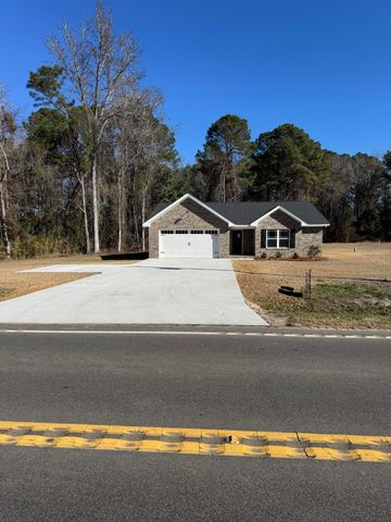 2147 Bloomville Road, Manning, SC 29102
