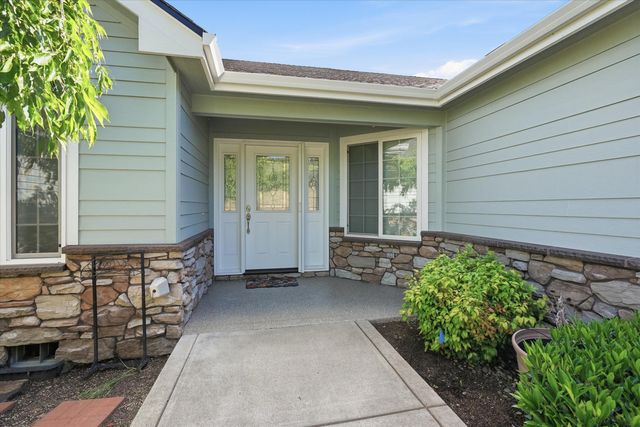 91 Morning Dove Trail, Eagle Point, OR 97524