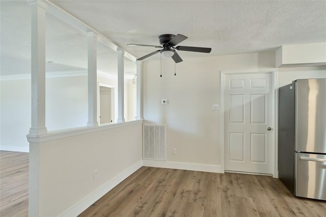 6527 Zapata Drive, Houston, TX 77083
