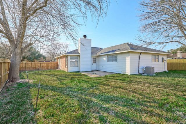 6527 Zapata Drive, Houston, TX 77083
