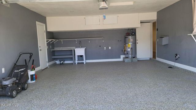 45303 Lorimer Avenue, Lancaster, CA 93534