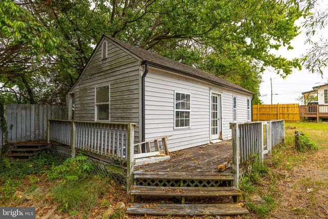 77 FOREST LANE RD, Fredericksburg, VA 22405