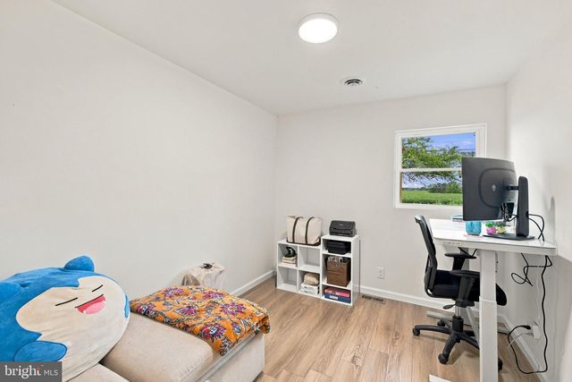 77 FOREST LANE RD, Fredericksburg, VA 22405