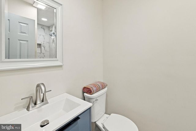 77 FOREST LANE RD, Fredericksburg, VA 22405