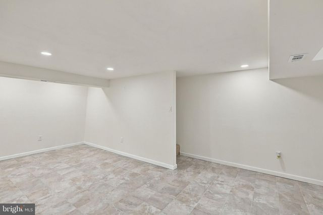 77 FOREST LANE RD, Fredericksburg, VA 22405