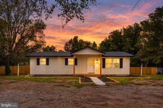 77 FOREST LANE RD, Fredericksburg, VA 22405