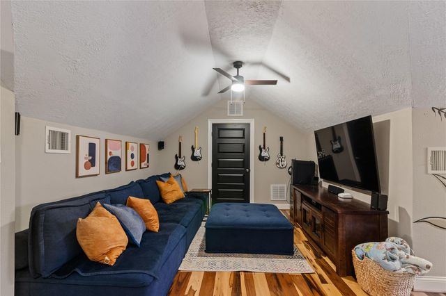 11523 Oak Springs Drive, Willis, TX 77378