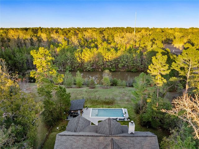 11523 Oak Springs Drive, Willis, TX 77378