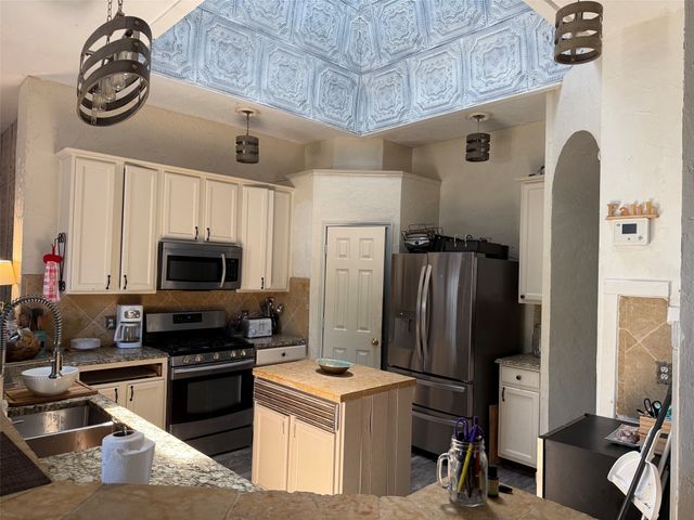 4210 Honeysuckle Drive, Mckinney, TX 75070