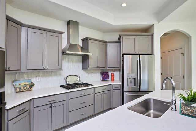 9970 Alexander Circle, West Des Moines, IA 50266