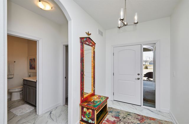 9970 Alexander Circle, West Des Moines, IA 50266