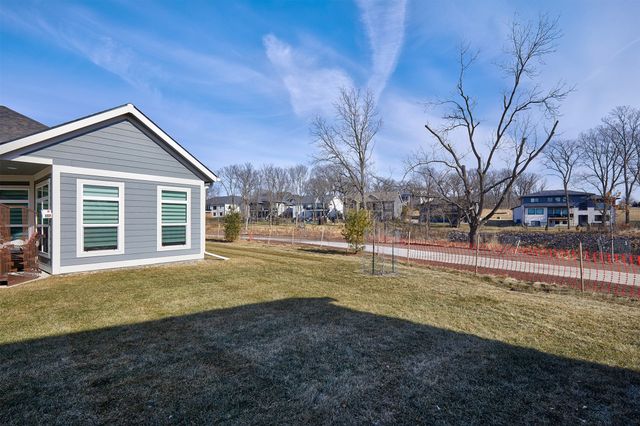 9970 Alexander Circle, West Des Moines, IA 50266